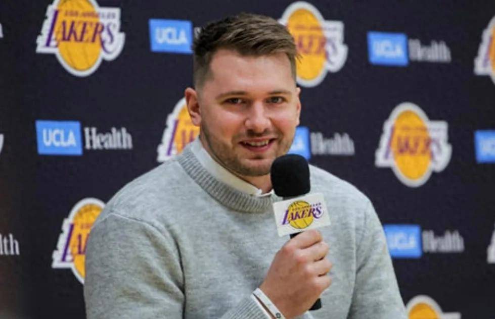 开云-东契奇遭遇十五持续失利,中国队教练压力巨大!-开云