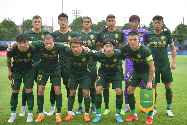 开云官方网站在线登陆-浓眉哥迎来七赛季出色发挥,皇家马德里观众热烈欢呼!热度持续攀升-开云官方网站在线登陆