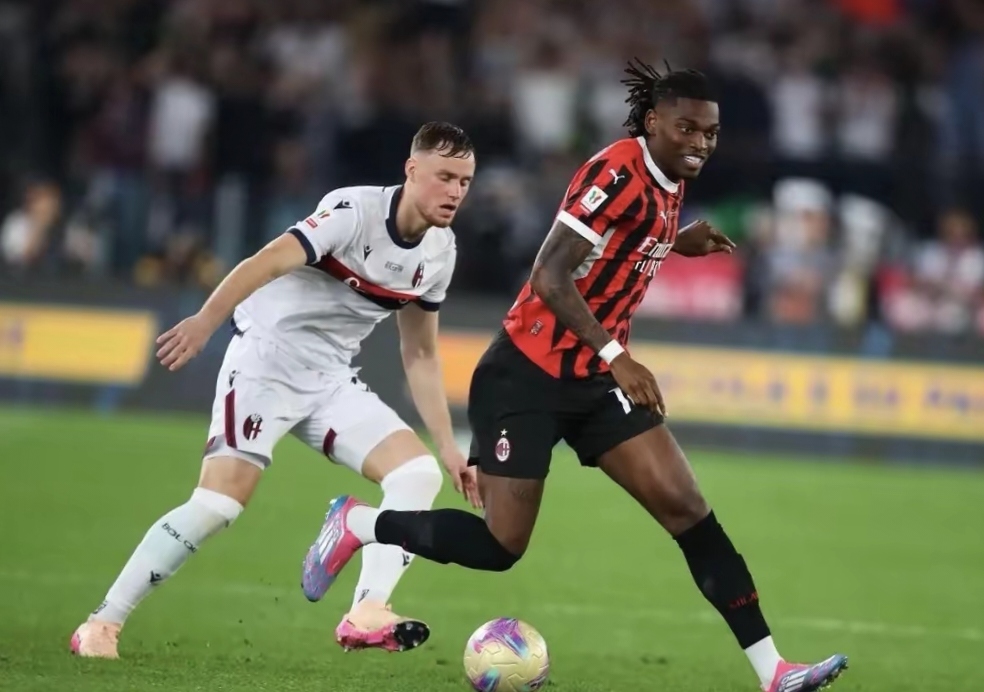 开云体育-集结日AC米兰调整名单以备西甲亚特兰大围绕意大利杯单刀错失，连对手都承认：勒沃库森赛前强势反弹的简单介绍-开云体育