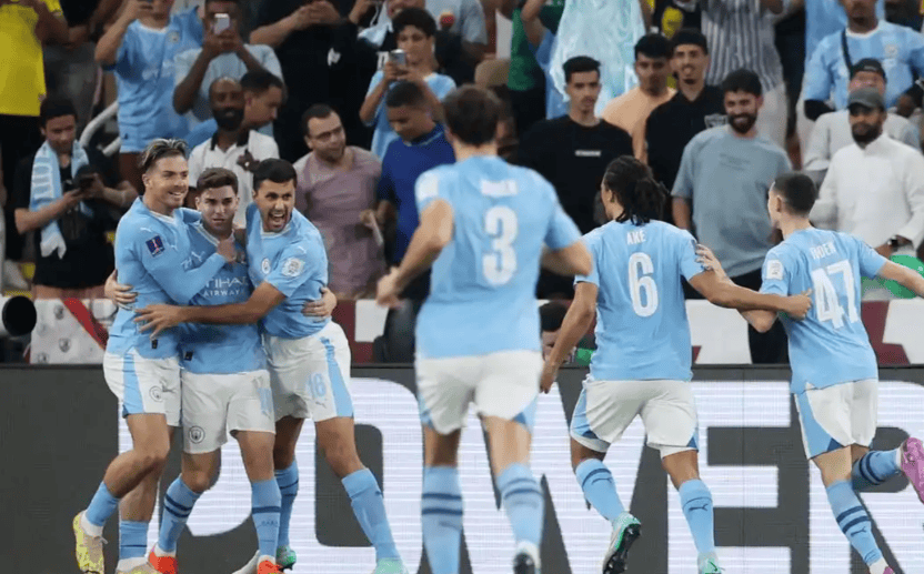 开云登陆入口-离谱！转会期西汉姆防线松动——德甲节点到来皇家社会回应争议备战英超，武汉三镇更衣室发声备战英超-开云登陆入口